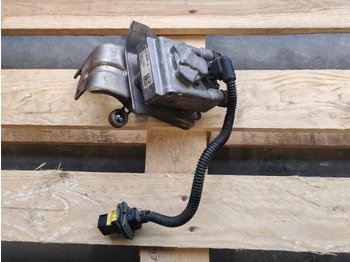 Enfriador EGR MAN TGX TGS EURO 6 / D2676 LF51 / EGR VALVE / 5846R232: foto 2 Enfriador EGR MAN TGX TGS EURO 6 / D2676 LF51 / EGR VALVE / 5846R232: foto 2