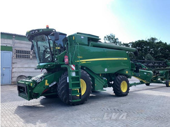 Cosechadora de granos JOHN DEERE T550