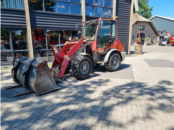 Cargadora de ruedas KOMATSU WA70-5: foto 2 Cargadora de ruedas KOMATSU WA70-5: foto 2