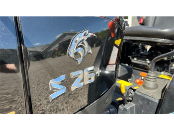Tractor municipal Solis S26 6+2 gearmaskine Limited Edition i sort med bre: foto 5 Tractor municipal Solis S26 6+2 gearmaskine Limited Edition i sort med bre: foto 5