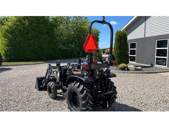 Tractor municipal Solis S26 6+2 gearmaskine Limited Edition i sort med bre: foto 3 Tractor municipal Solis S26 6+2 gearmaskine Limited Edition i sort med bre: foto 3
