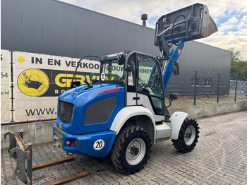 Cargadora de ruedas KRAMER