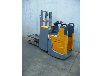 Apilador JUNGHEINRICH ERD