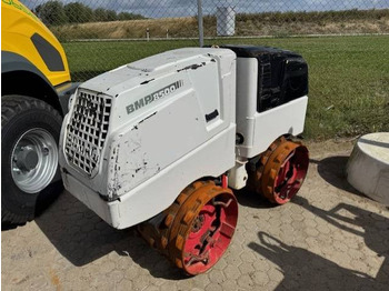 Compactador BOMAG