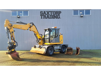 Excavadora de ruedas LIEBHERR A 910