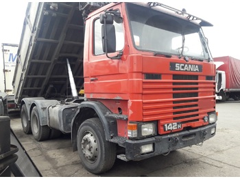 Camión chasis SCANIA 142