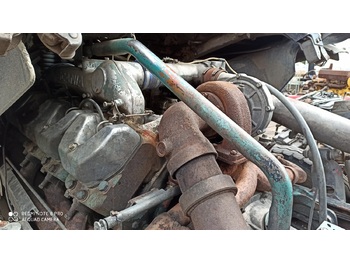 Camión chasis SCANIA 142 V8 400: foto 2