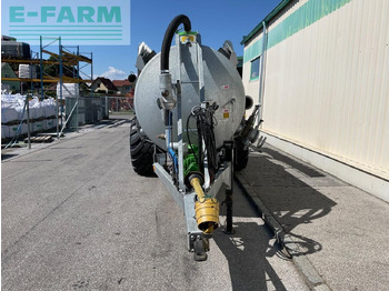 Maquinaria para fertilización Bauer V 81 mit Schleppfix SFA 9: foto 3 Maquinaria para fertilización Bauer V 81 mit Schleppfix SFA 9: foto 3