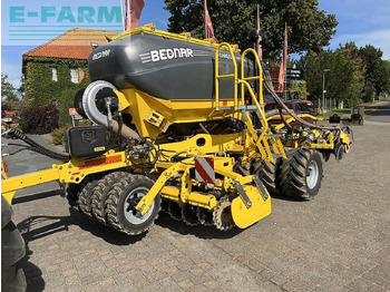 Sembradora BEDNAR