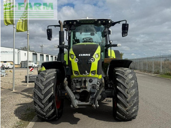 Tractor CLAAS AXION 830: foto 4