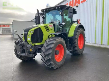 Tractor CLAAS Arion 550