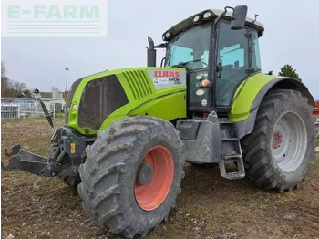 Tractor CLAAS Axion 820
