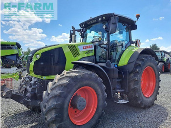 Tractor CLAAS Axion 870
