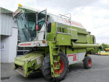 Cosechadora de granos CLAAS Dominator 98