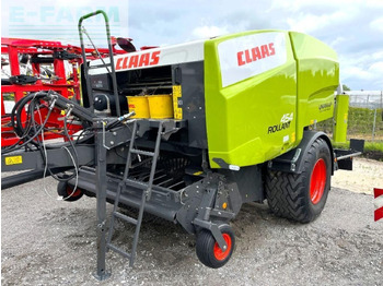 Empacadora de pacas cuadradas CLAAS