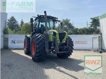 Tractor CLAAS Xerion 3300