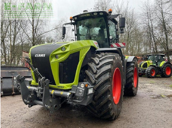 Tractor CLAAS Xerion