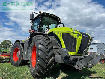 Tractor CLAAS Xerion