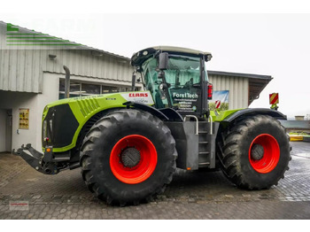 Tractor CLAAS Xerion