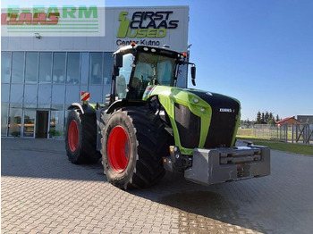 Tractor CLAAS Xerion 5000