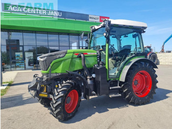 Tractor FENDT 211 Vario