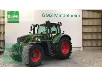 Tractor FENDT 724 Vario
