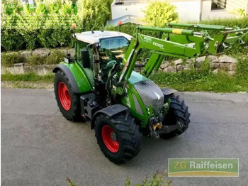 Tractor FENDT 724 Vario