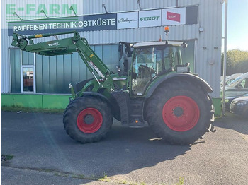 Tractor FENDT 724 Vario