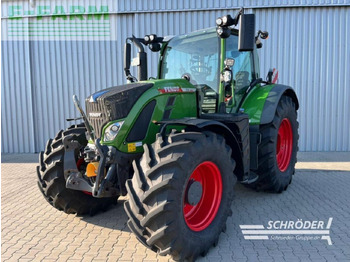Tractor FENDT 724 Vario
