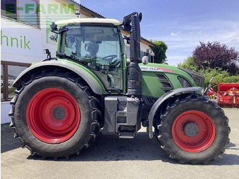 Tractor FENDT 724 Vario