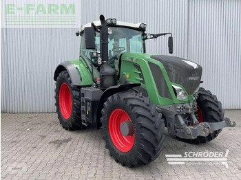 Tractor FENDT 826 Vario