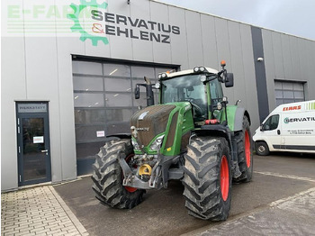 Tractor FENDT 826 Vario
