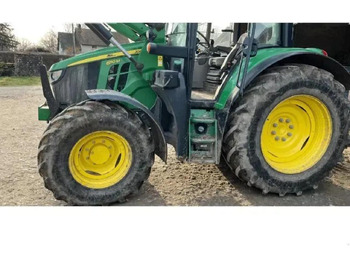 Tractor JOHN DEERE 6110M