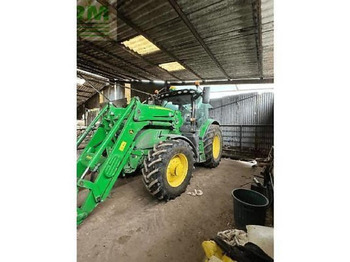 Tractor JOHN DEERE 6135R