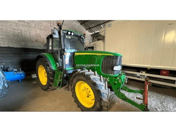 Tractor JOHN DEERE 6520