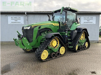 Tractor JOHN DEERE