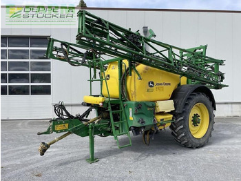 Pulverizador arrastrado JOHN DEERE