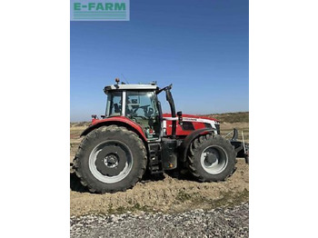 Tractor MASSEY FERGUSON