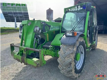 Manipulador telescópico MERLO