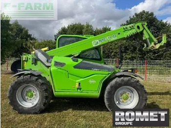 Manipulador telescópico MERLO