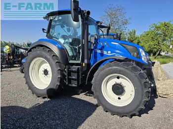 Tractor NEW HOLLAND T5
