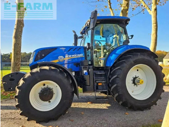 Tractor NEW HOLLAND T7.230