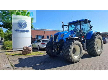 Tractor NEW HOLLAND T7.250