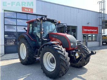 Tractor VALTRA N121