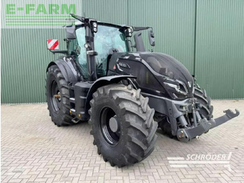Tractor VALTRA