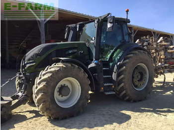 Tractor VALTRA