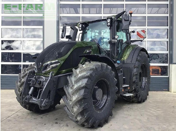 Tractor VALTRA