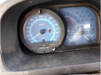 Camión Camion 3.5t Hydrocureur Renault Mascott – équipement Huwer: foto 3 Camión Camion 3.5t Hydrocureur Renault Mascott – équipement Huwer: foto 3