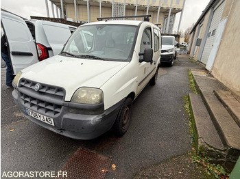 Furgoneta pequeña FIAT Doblo