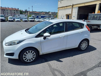 Coche FORD